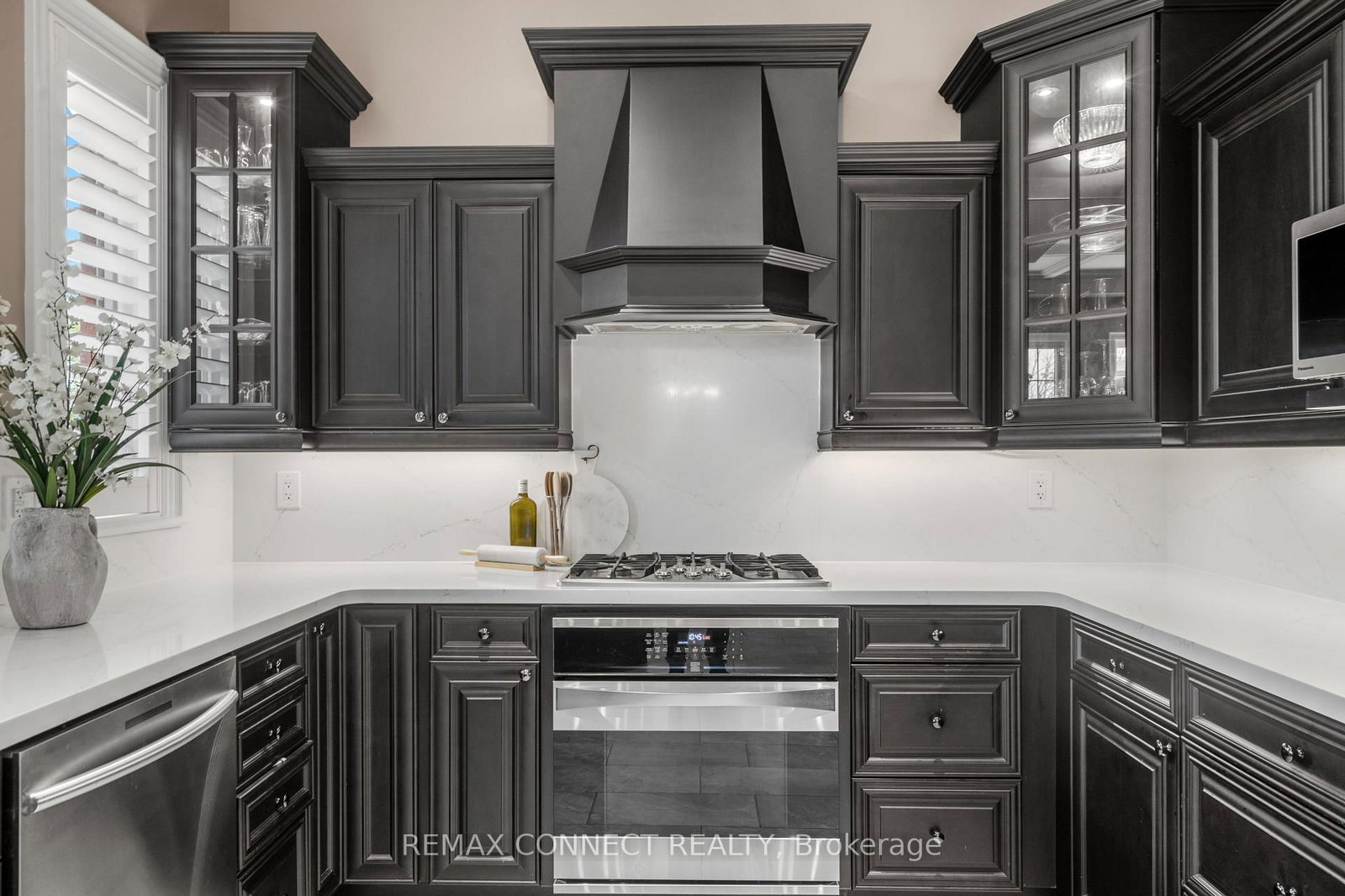 120 SHARPLIN Drive • Ajax, ON photo 12
