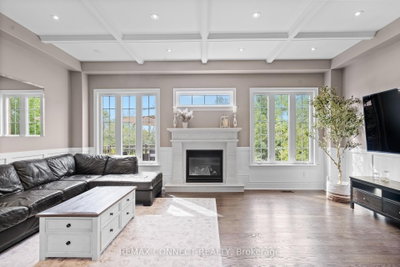 120 SHARPLIN Drive • Ajax, ON photo 8
