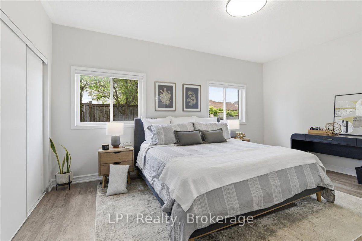 71 Laprade Square • Clarington, ON photo 16