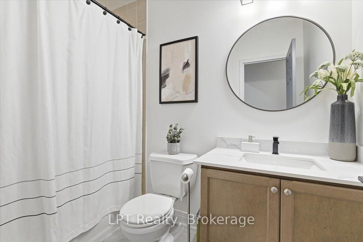 71 Laprade Square • Clarington, ON photo 20