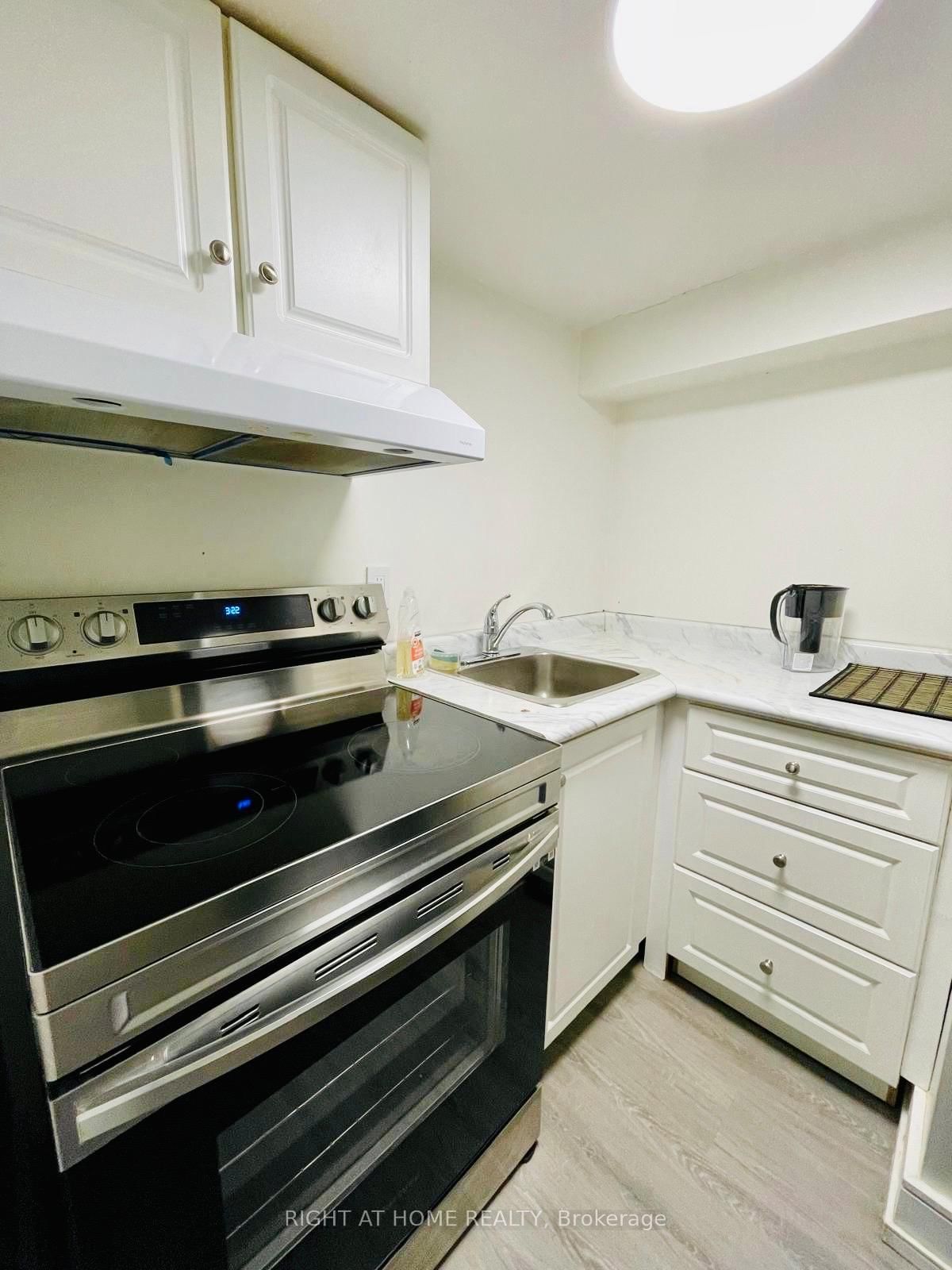 174 Aylesworth Avenue • Toronto, ON photo 39