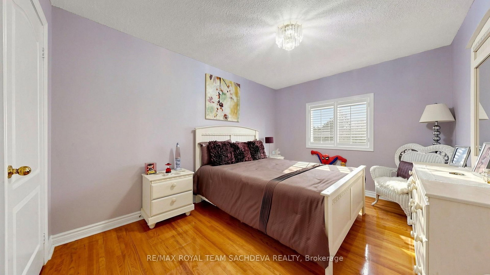 11 Devonridge Crescent • Toronto, ON photo 25