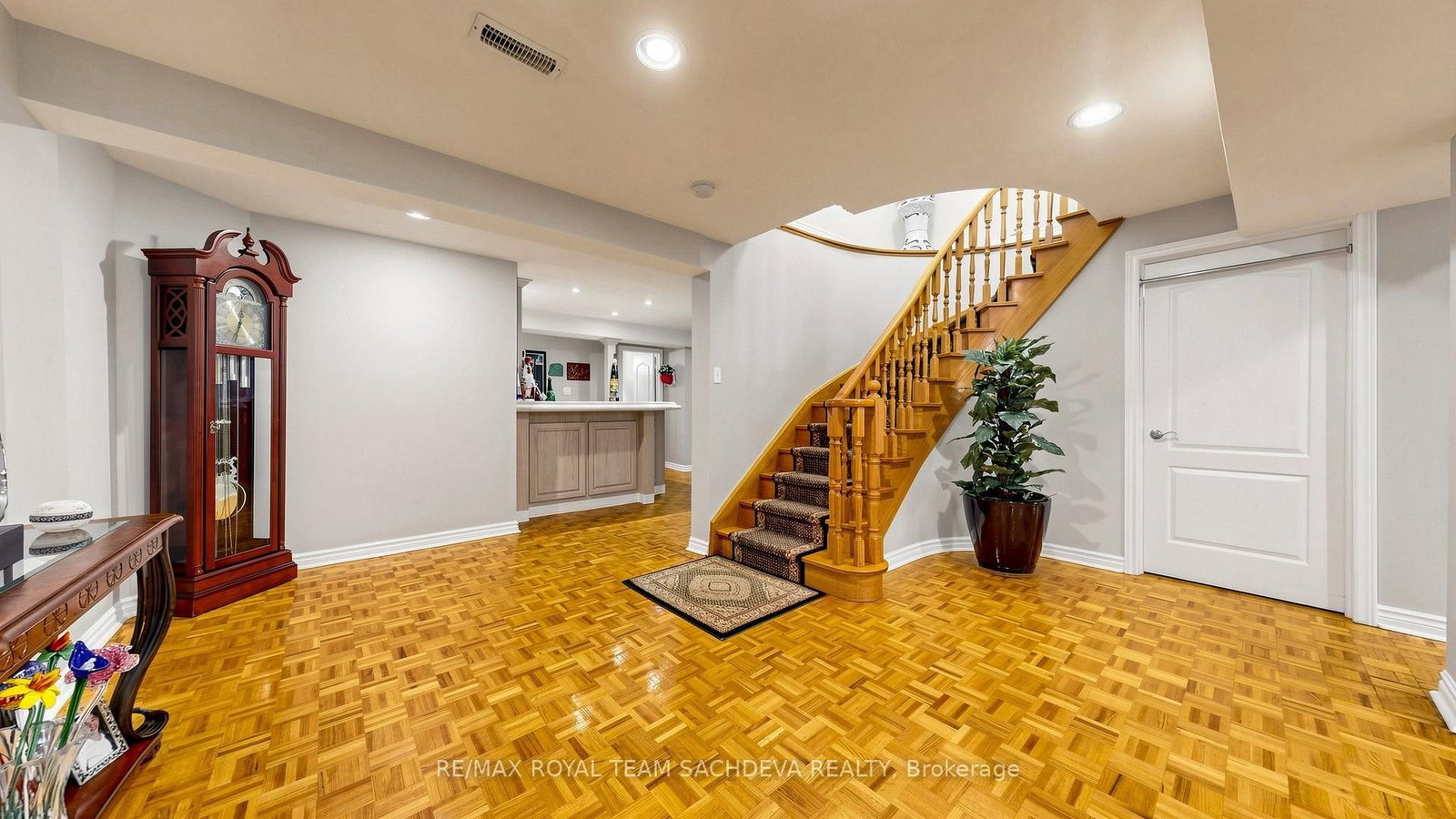 11 Devonridge Crescent • Toronto, ON photo 31