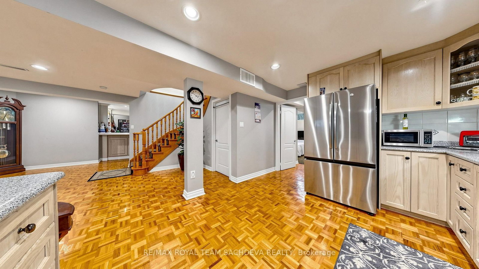 11 Devonridge Crescent • Toronto, ON photo 38