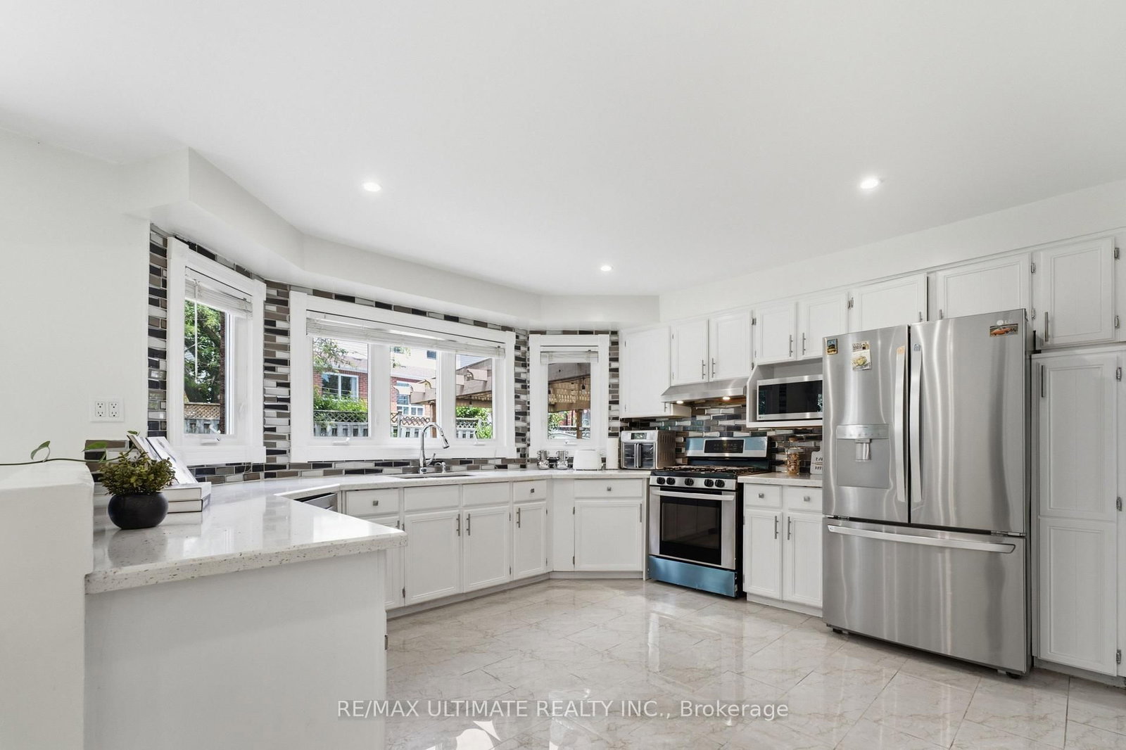 872 Corbetts Road • Oshawa, ON photo 12