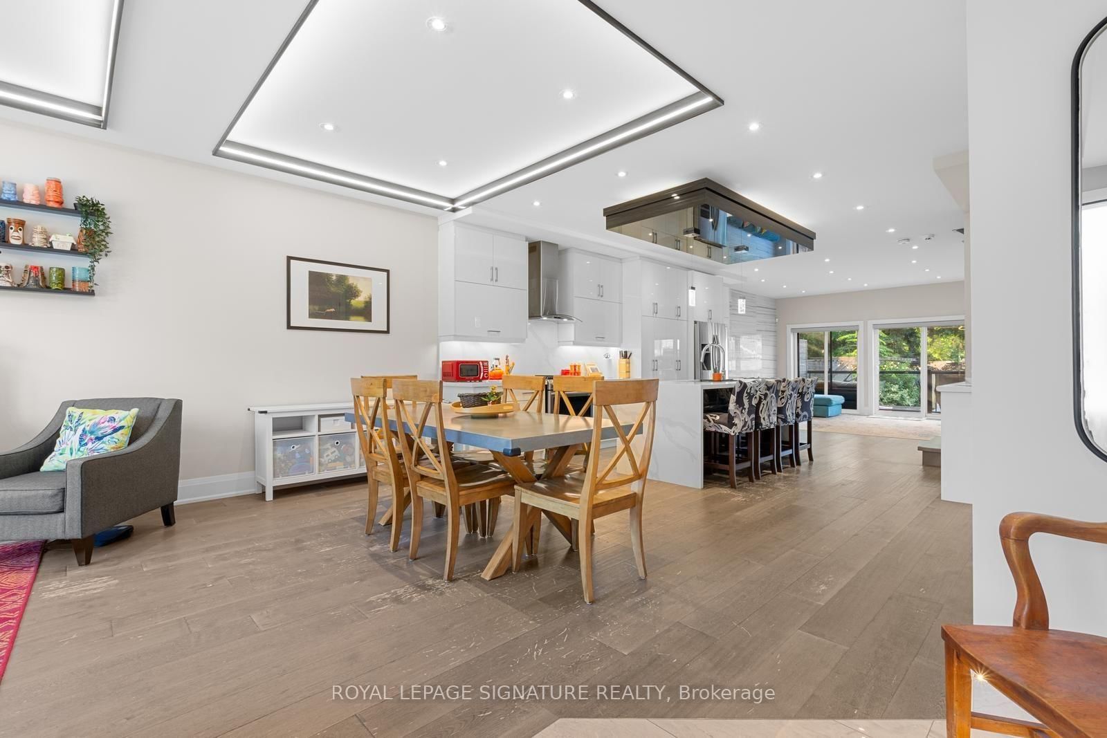 8 Dunkirk Road • Toronto, ON photo 4