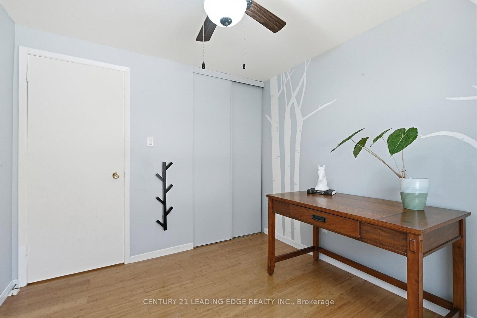 7 DAWSON Street • Whitby, ON photo 30