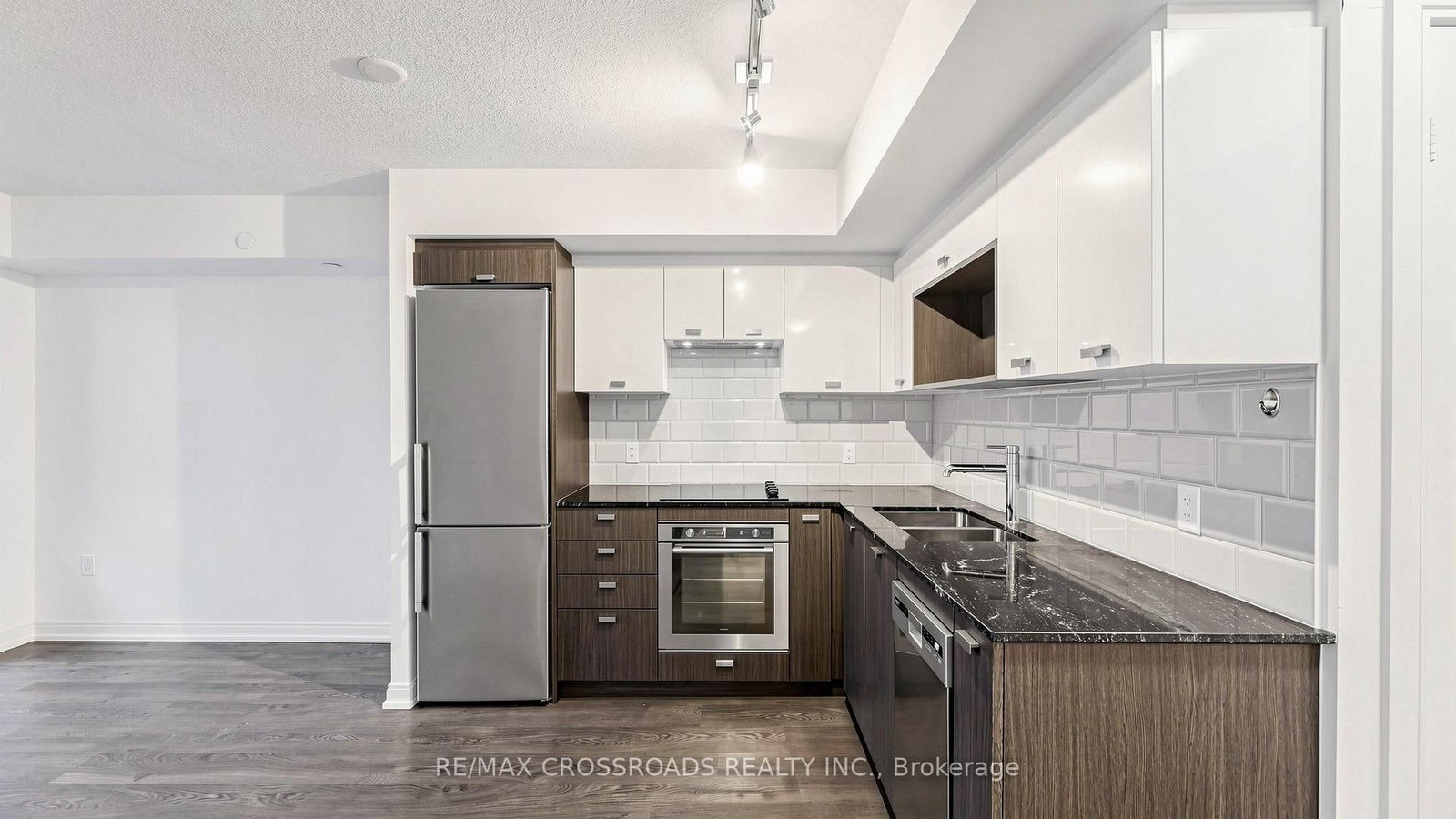 275 Village Green Square • #525 • Toronto, ON photo 14