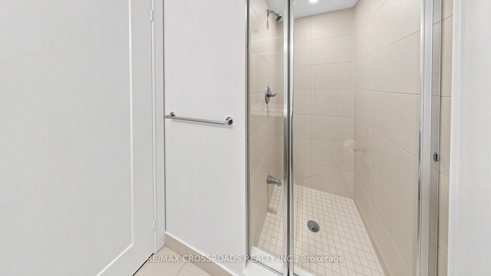 275 Village Green Square • #525 • Toronto, ON photo 27