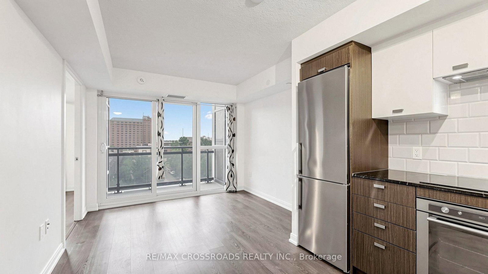 275 Village Green Square • #525 • Toronto, ON photo 8