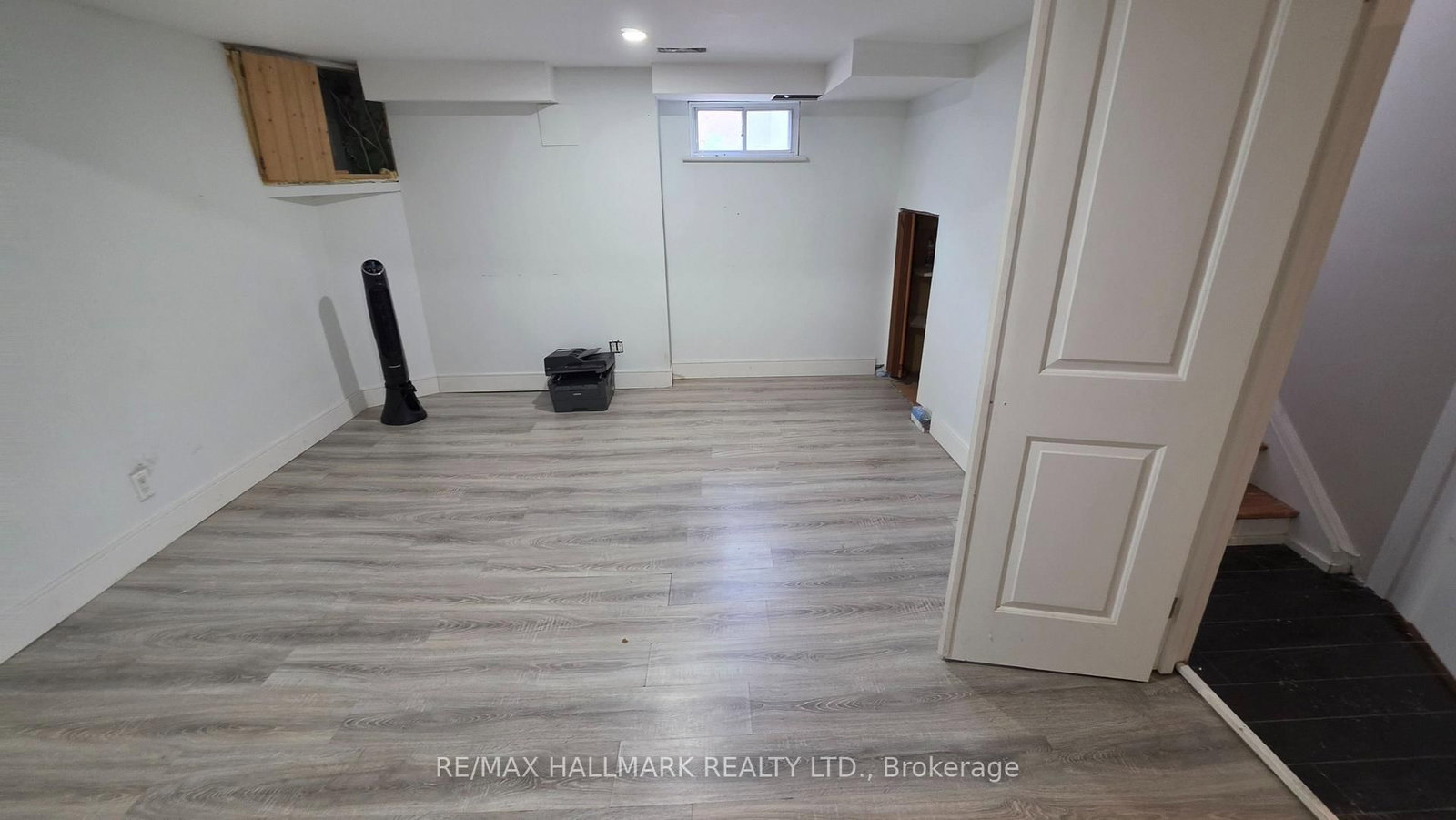 ROOM 2-888 KROSNO Blvd, Pickering, view 11