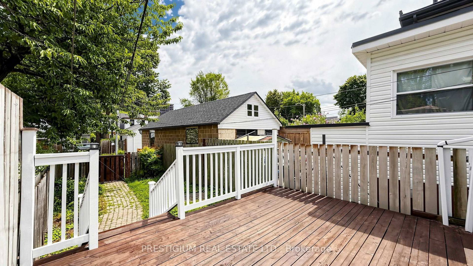 65 Eldon Avenue • Toronto, ON photo 26