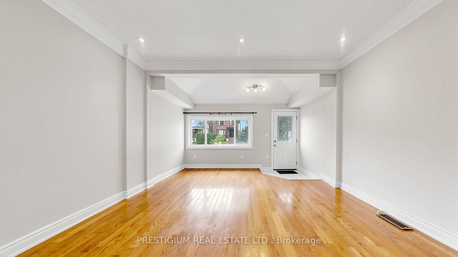 65 Eldon Avenue • Toronto, ON photo 4