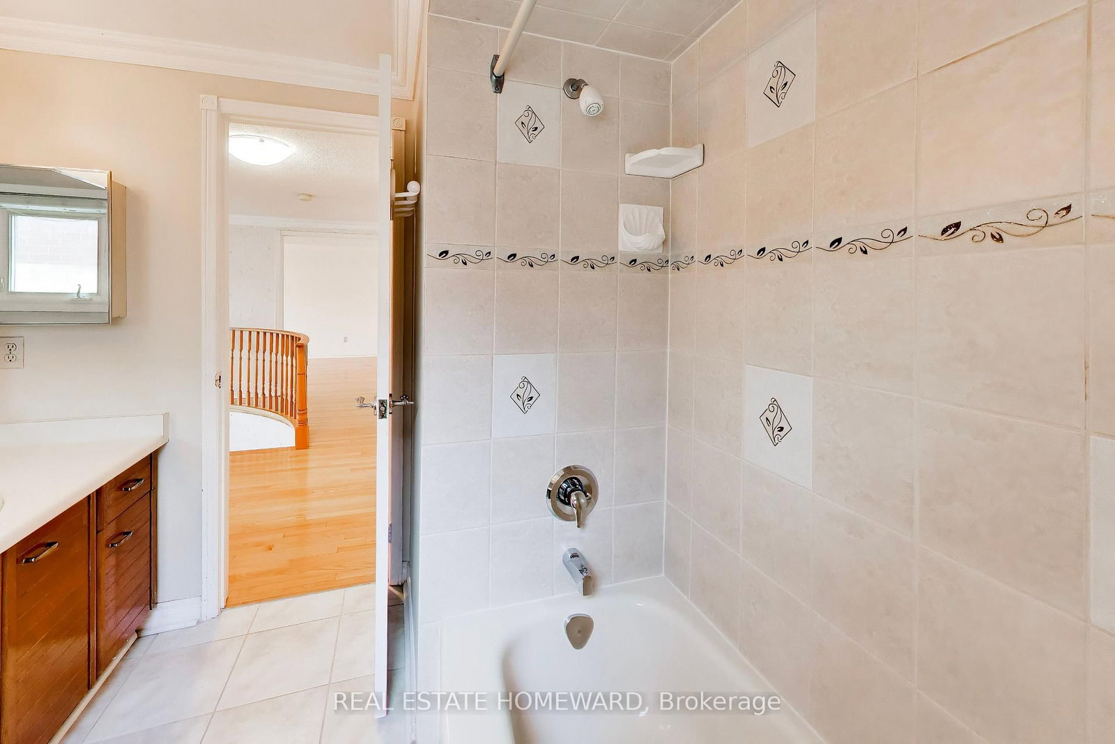 23 Hutchcroft Avenue • Toronto, ON photo 17