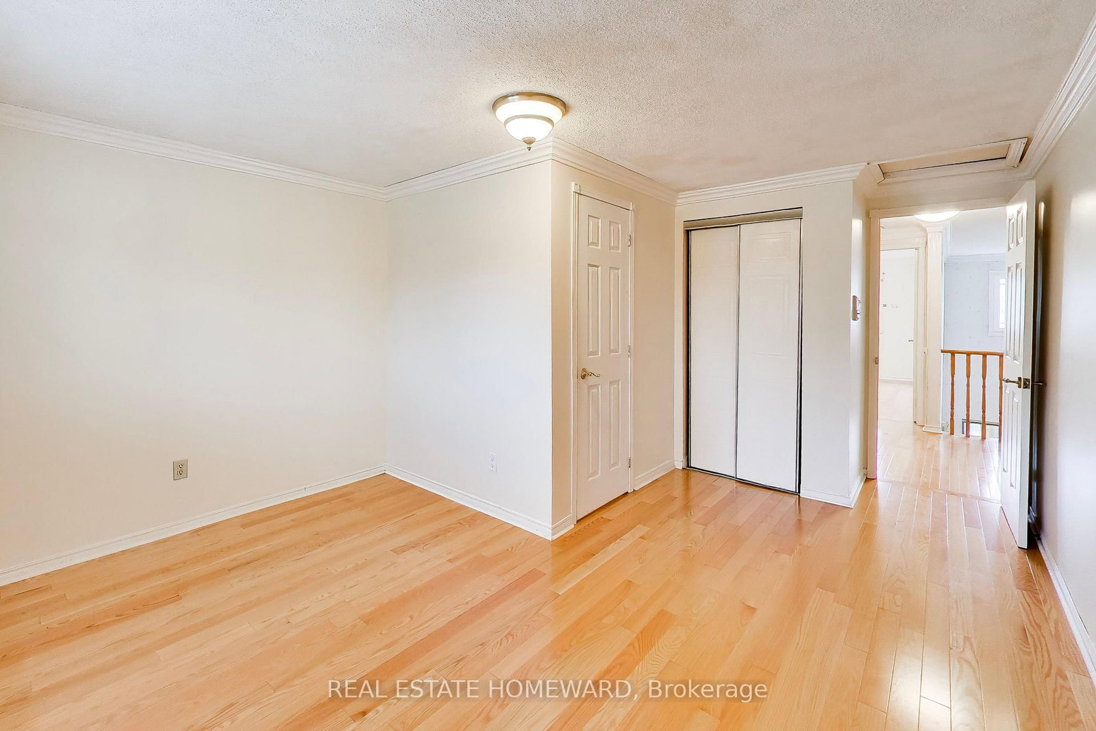23 Hutchcroft Avenue • Toronto, ON photo 20
