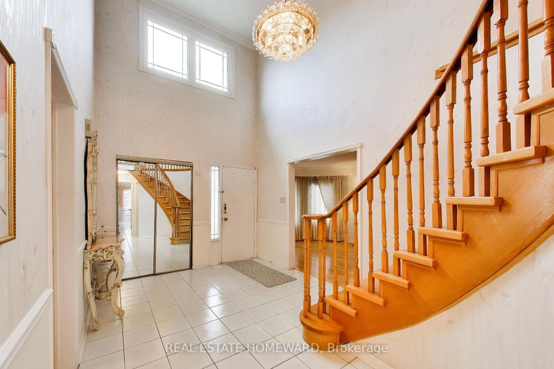 23 Hutchcroft Avenue