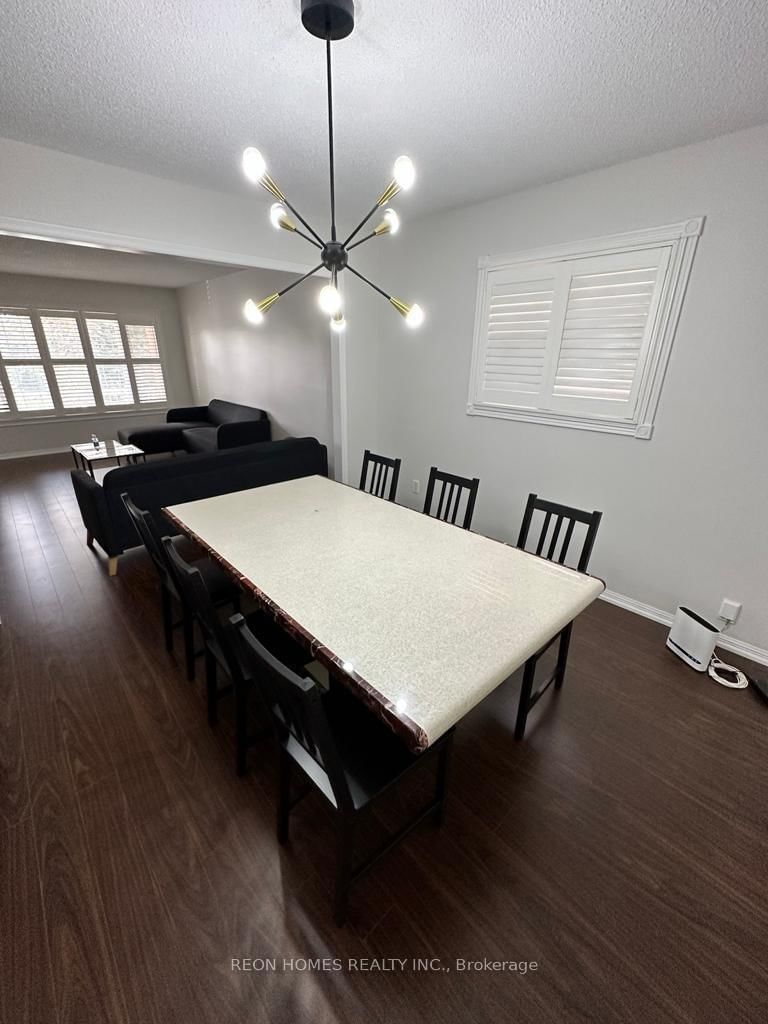 3 Lord Roberts Drive, Toronto 3