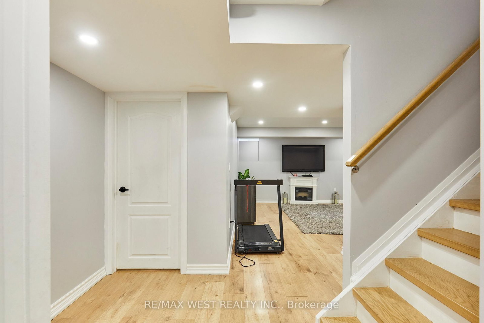 67 Kenilworth Crescent • Whitby, ON photo 18