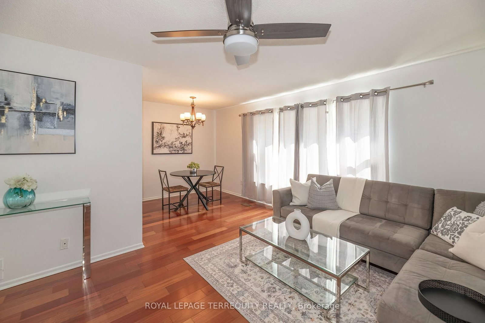 1214 Trowbridge Dr, Oshawa, view 3