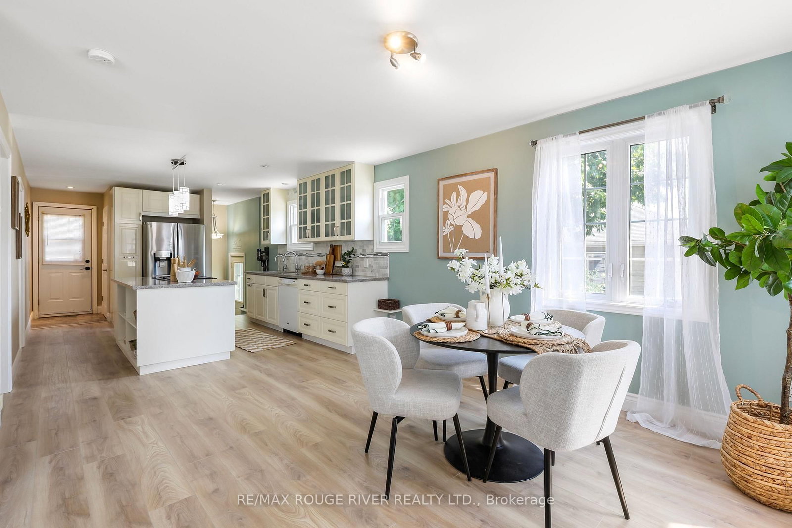 109 Elgin Street • Clarington, ON photo 16