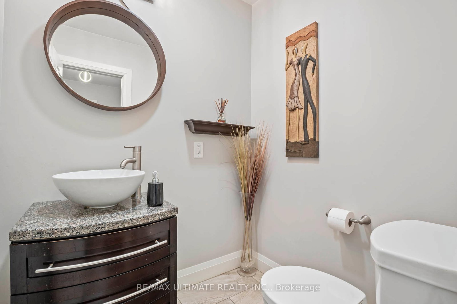 21 Brinloor Boulevard • Toronto, ON photo 18