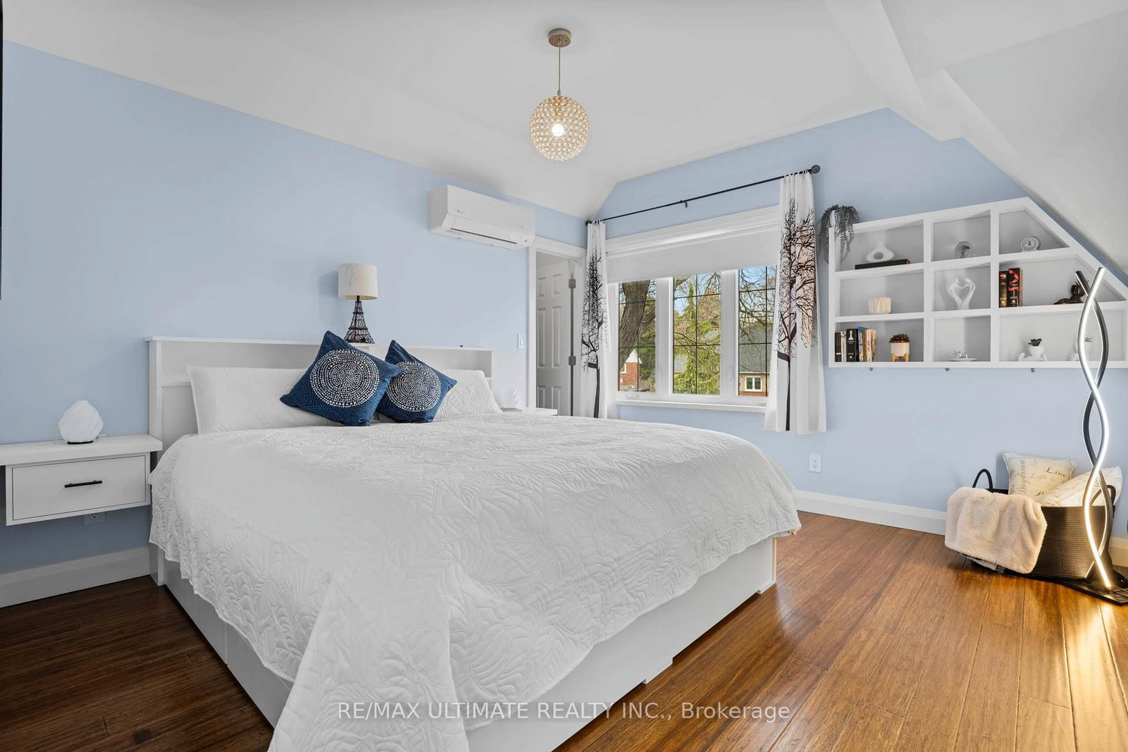 21 Brinloor Boulevard • Toronto, ON photo 21
