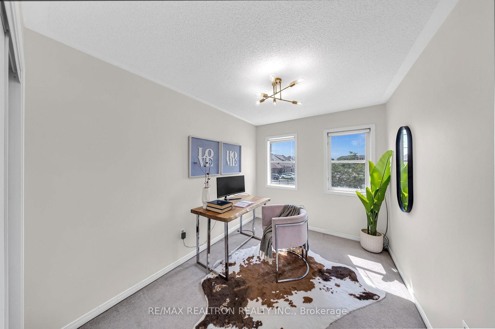 95 Beer Crescent • Ajax, ON photo 15