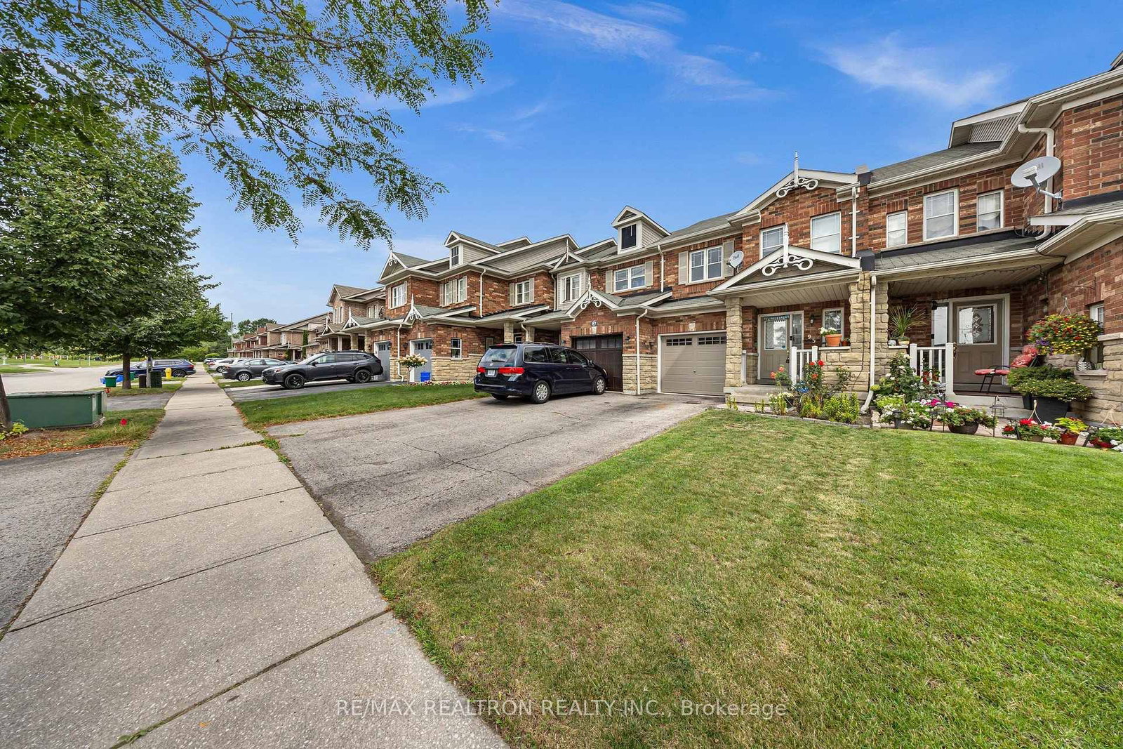 95 Beer Crescent • Ajax, ON photo 45