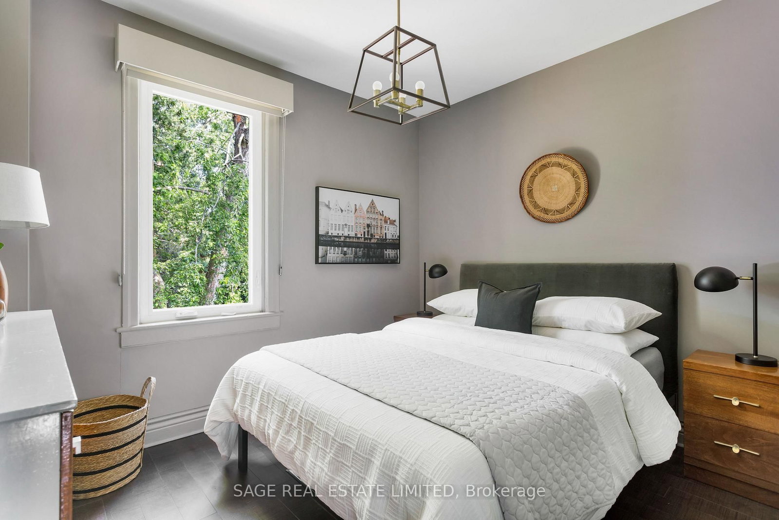 195 Boulton Avenue • Toronto, ON photo 24