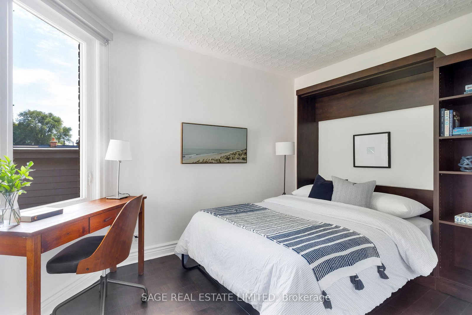195 Boulton Avenue • Toronto, ON photo 27