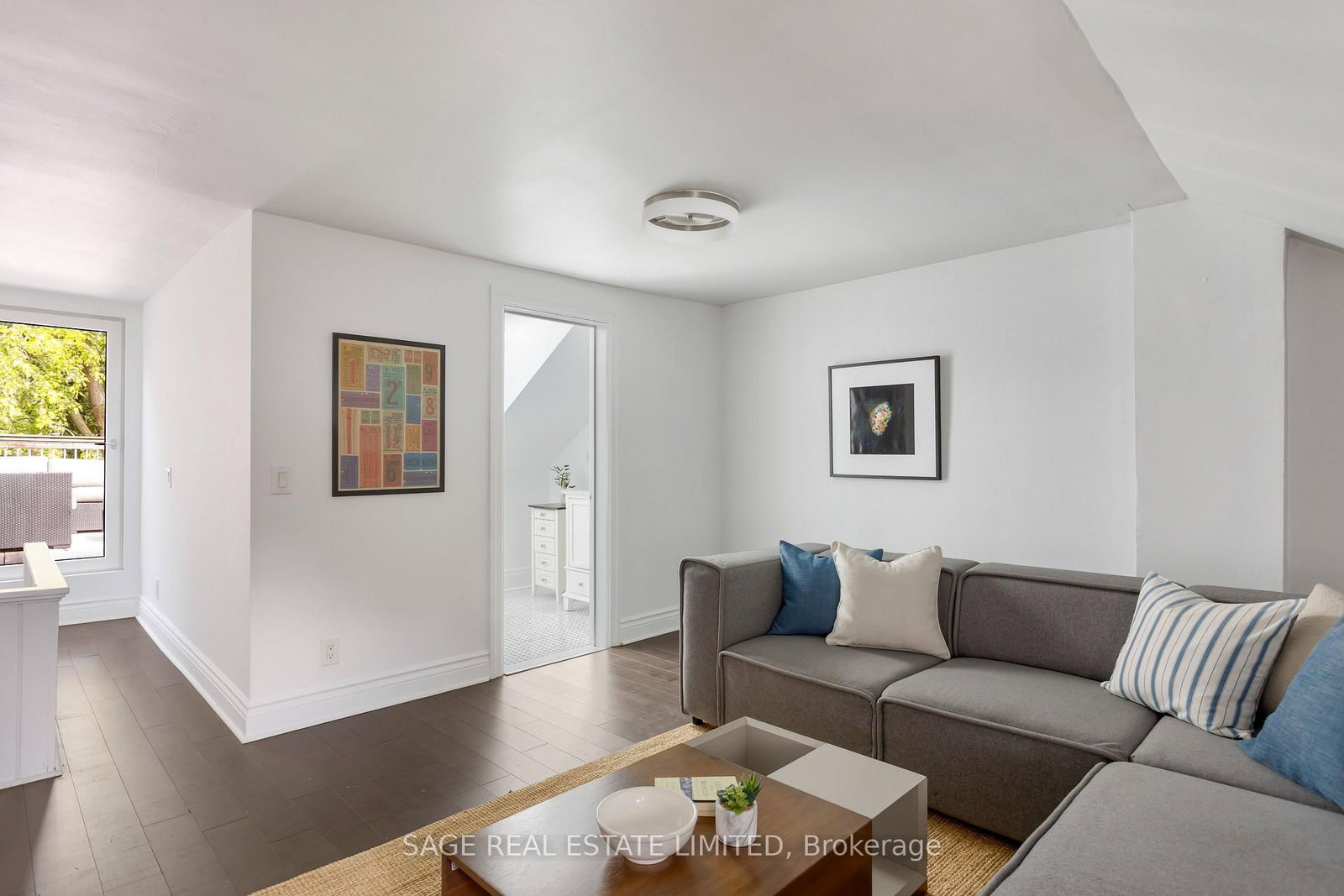 195 Boulton Avenue • Toronto, ON photo 32
