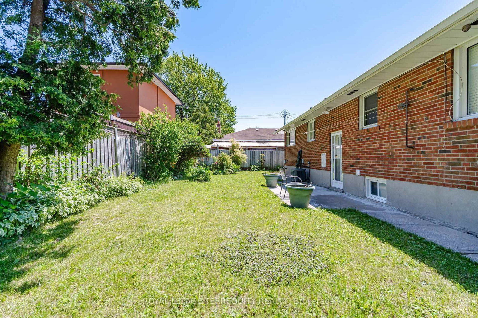 879 Scarborough Golf Club Road • Toronto, ON photo 37