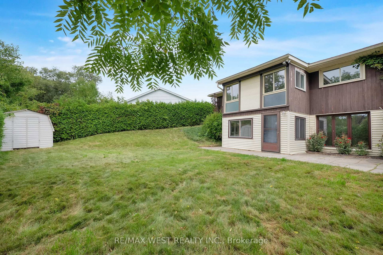 Main-397 Brentwood Ave, Oshawa, view 29