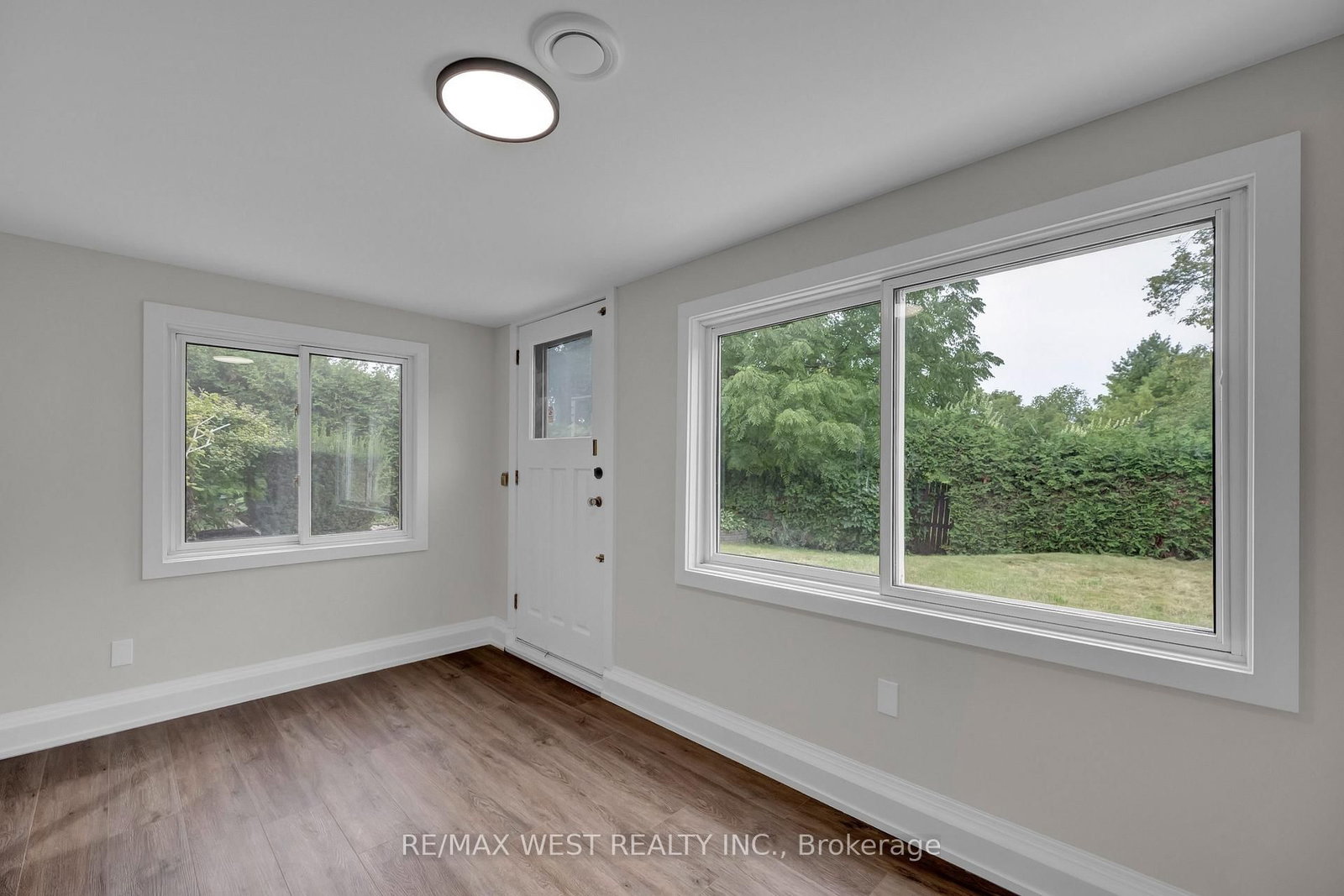 Basement-397 Brentwood Ave, Oshawa, view 4