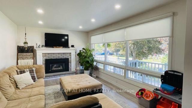 251 Mill Street N