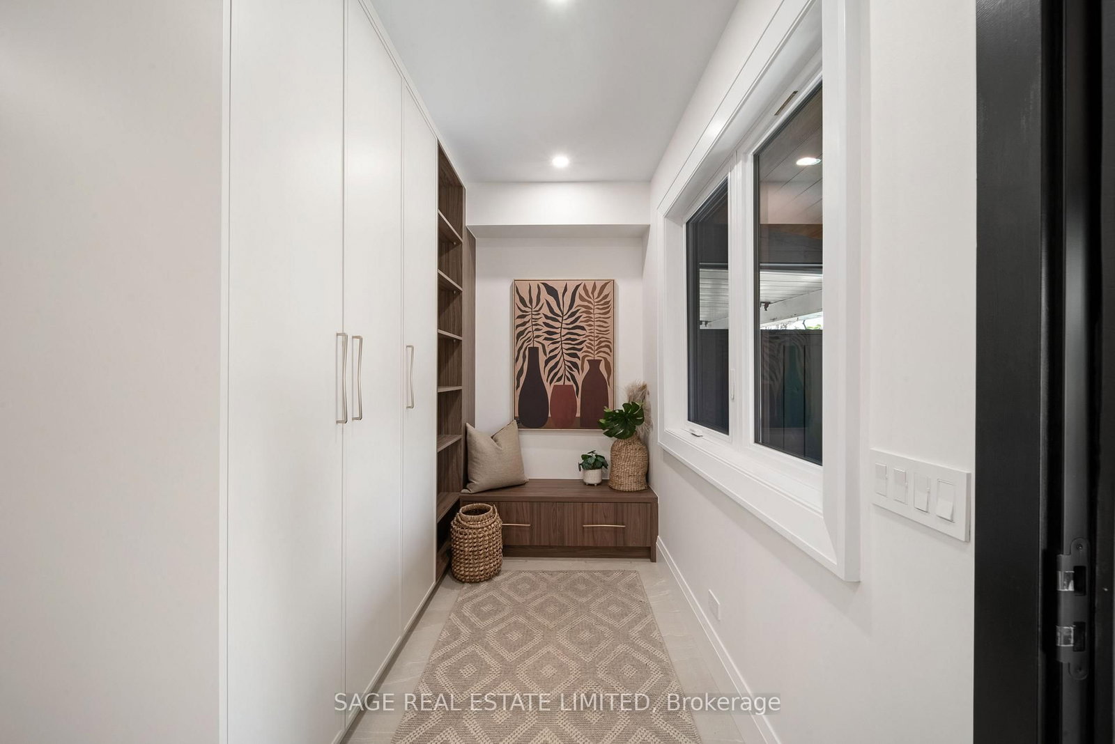 116 Lee Avenue • Toronto, ON photo 4