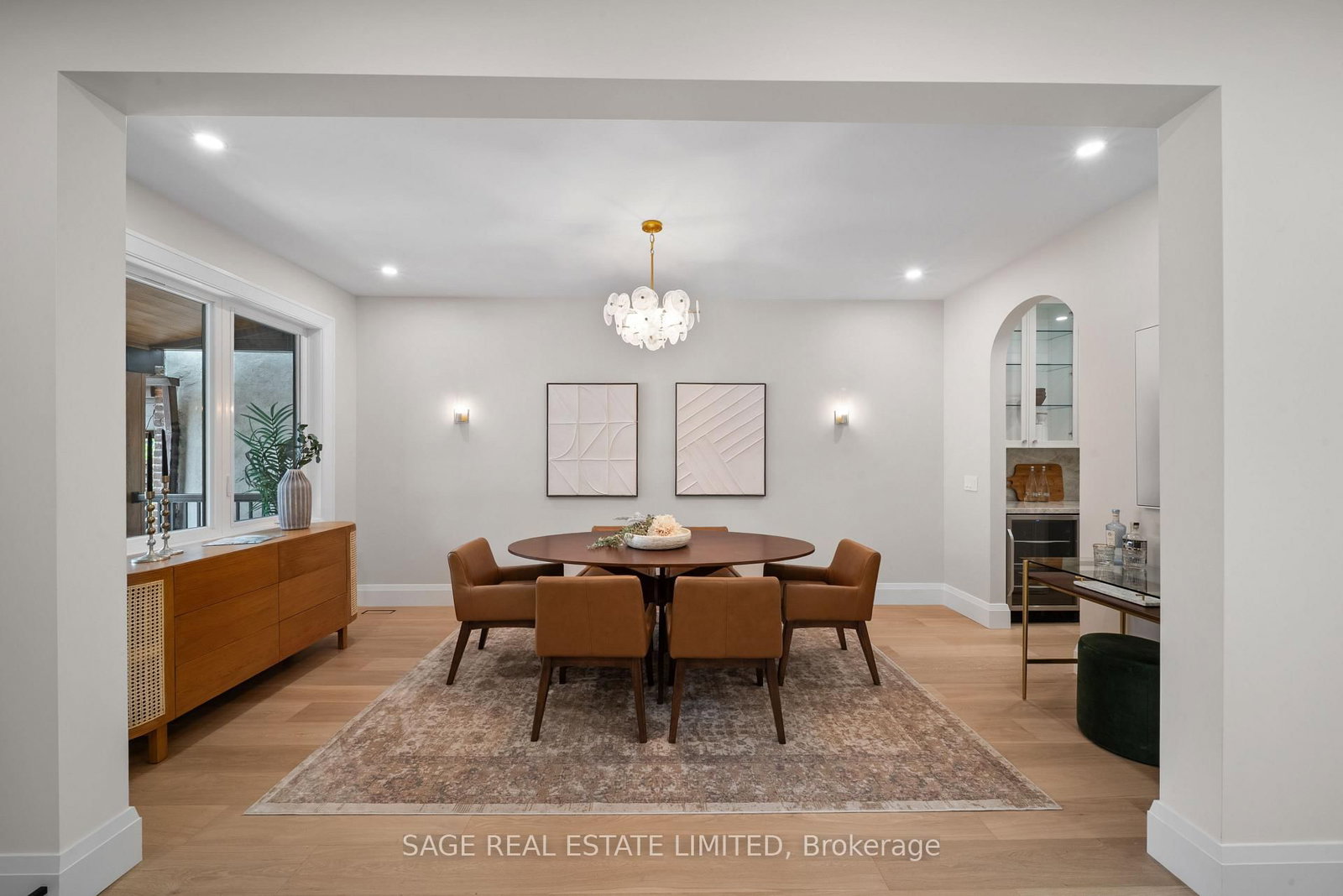 116 Lee Avenue • Toronto, ON photo 8