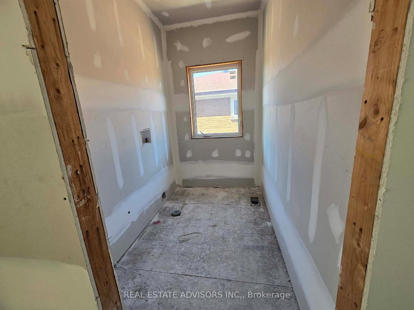 68B Laurel Avenue • Toronto, ON photo 14