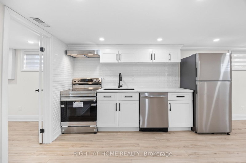 Basement - 961 Victoria Park Avenue