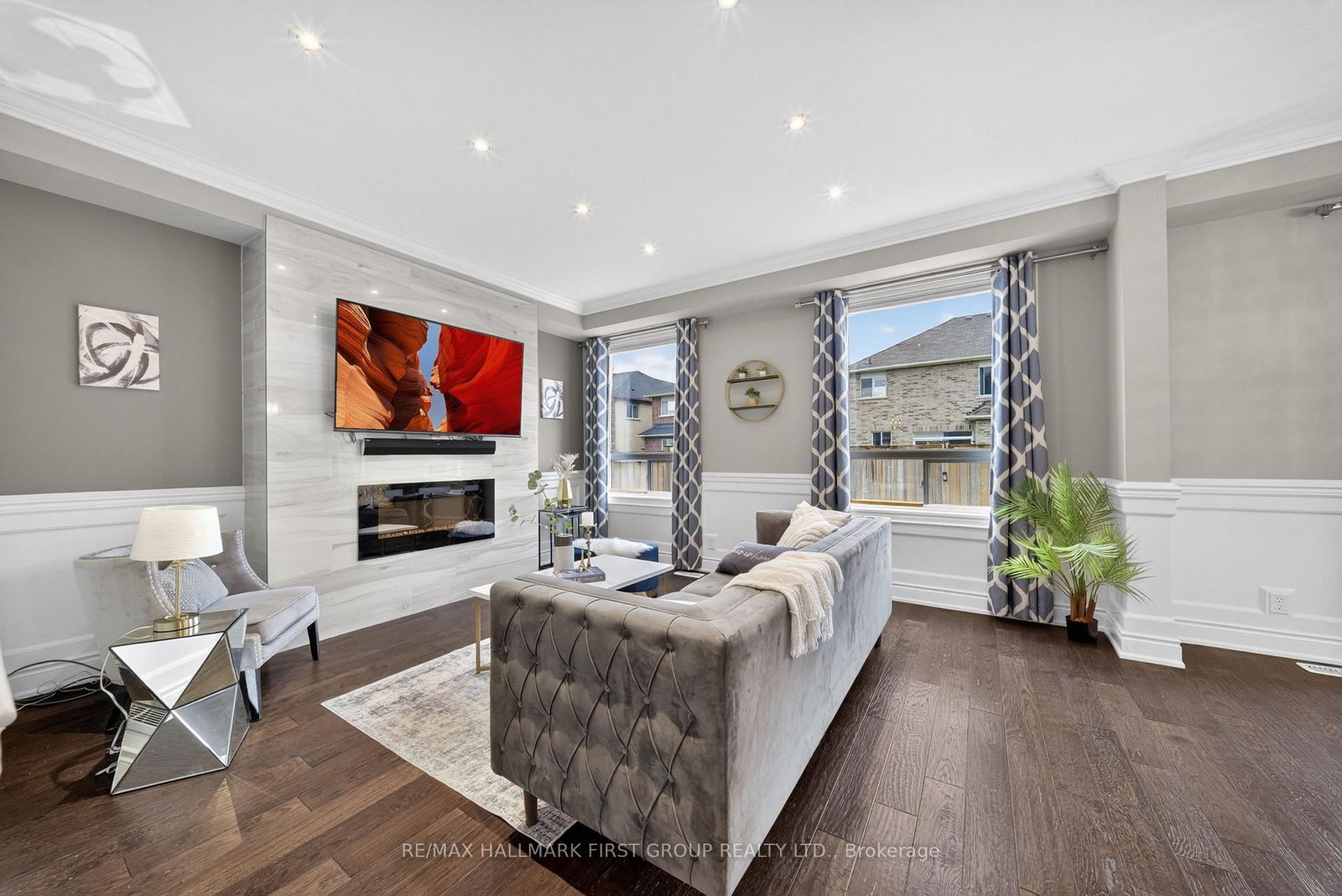 121 Blackwell Cres, Oshawa, view 10