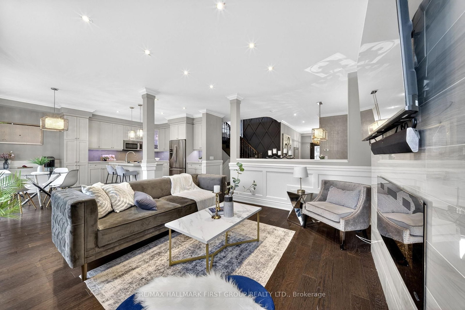121 Blackwell Cres, Oshawa, view 12