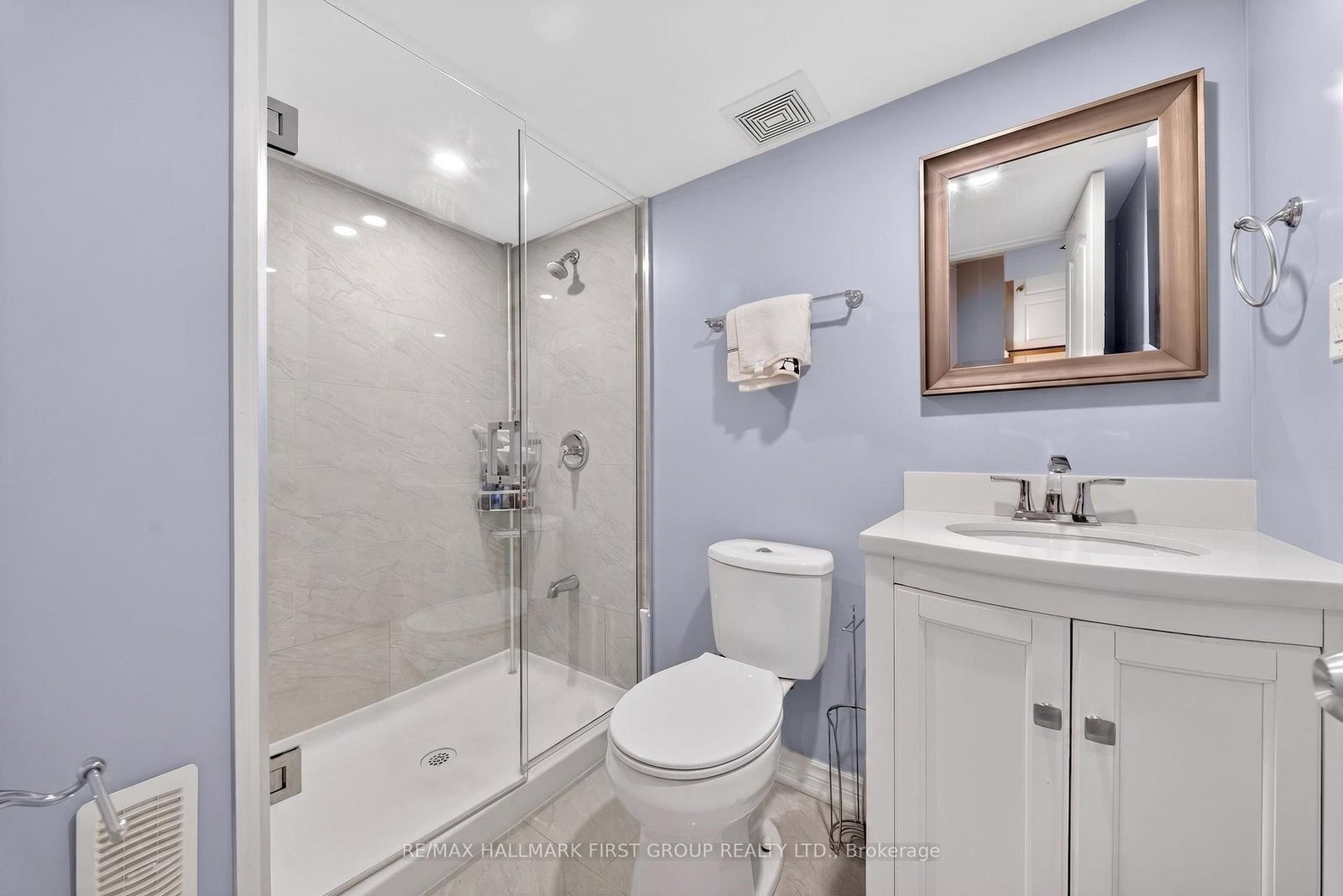 121 Blackwell Cres, Oshawa, view 39