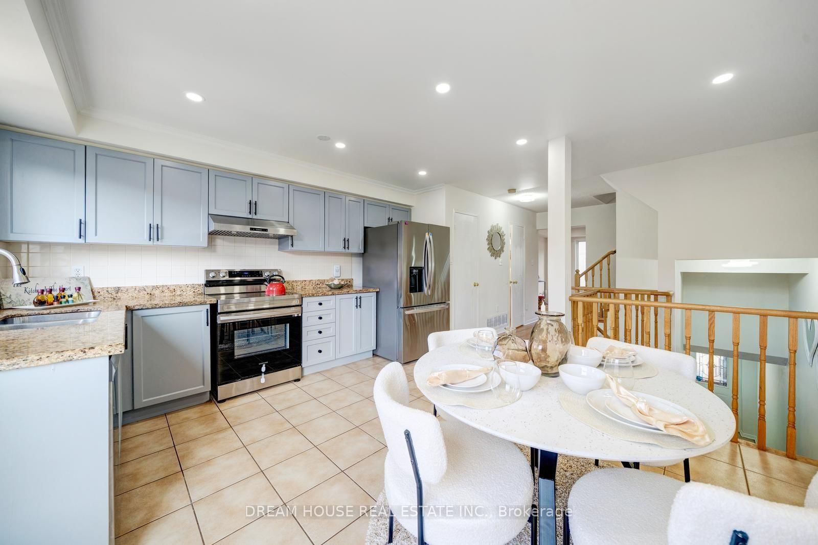 68 Mcgonigal Lane • Ajax, ON photo 11