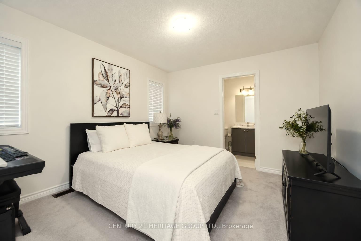23 Crombie Street • Clarington, ON photo 18