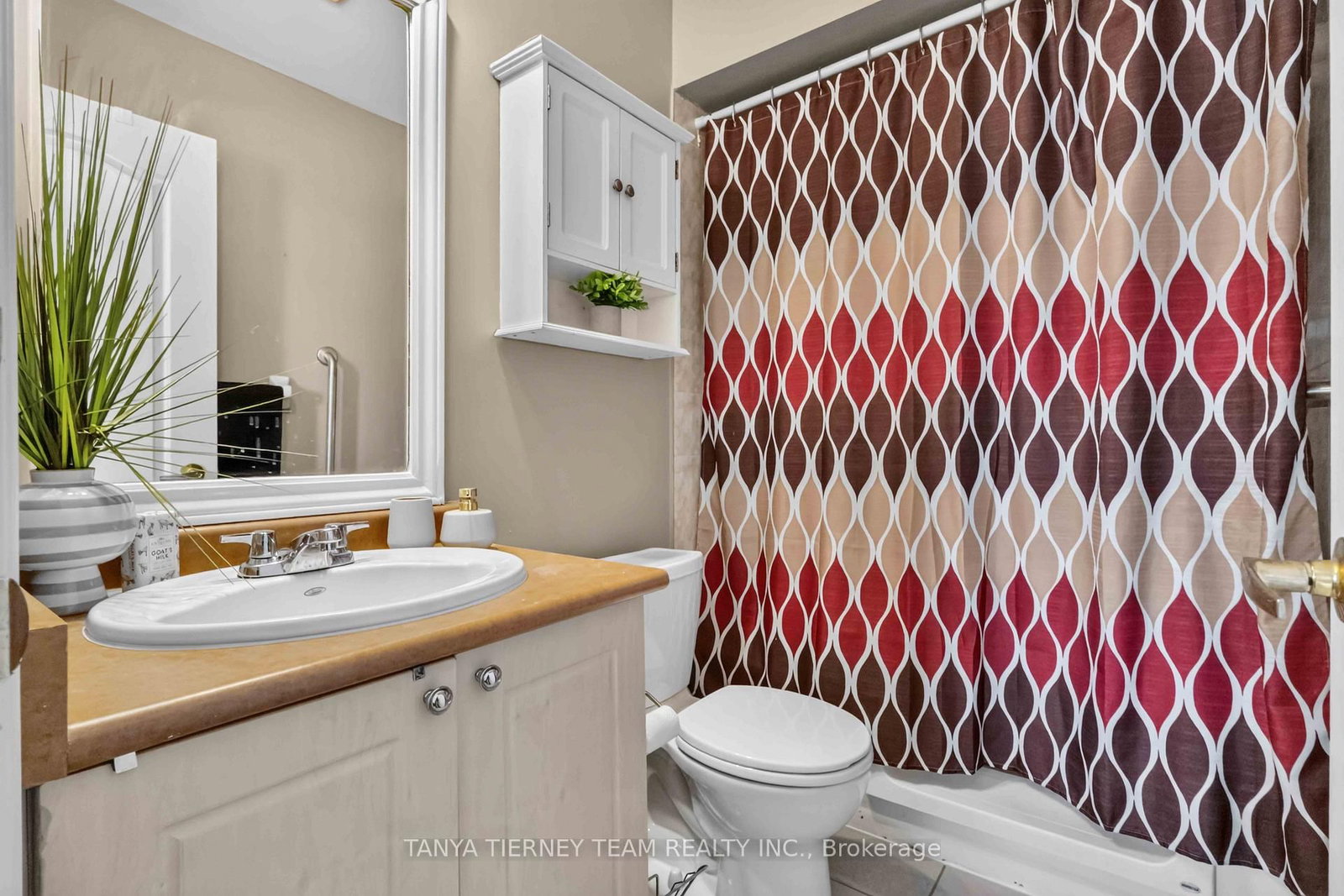 22 Sinden Drive • Whitby, ON photo 33
