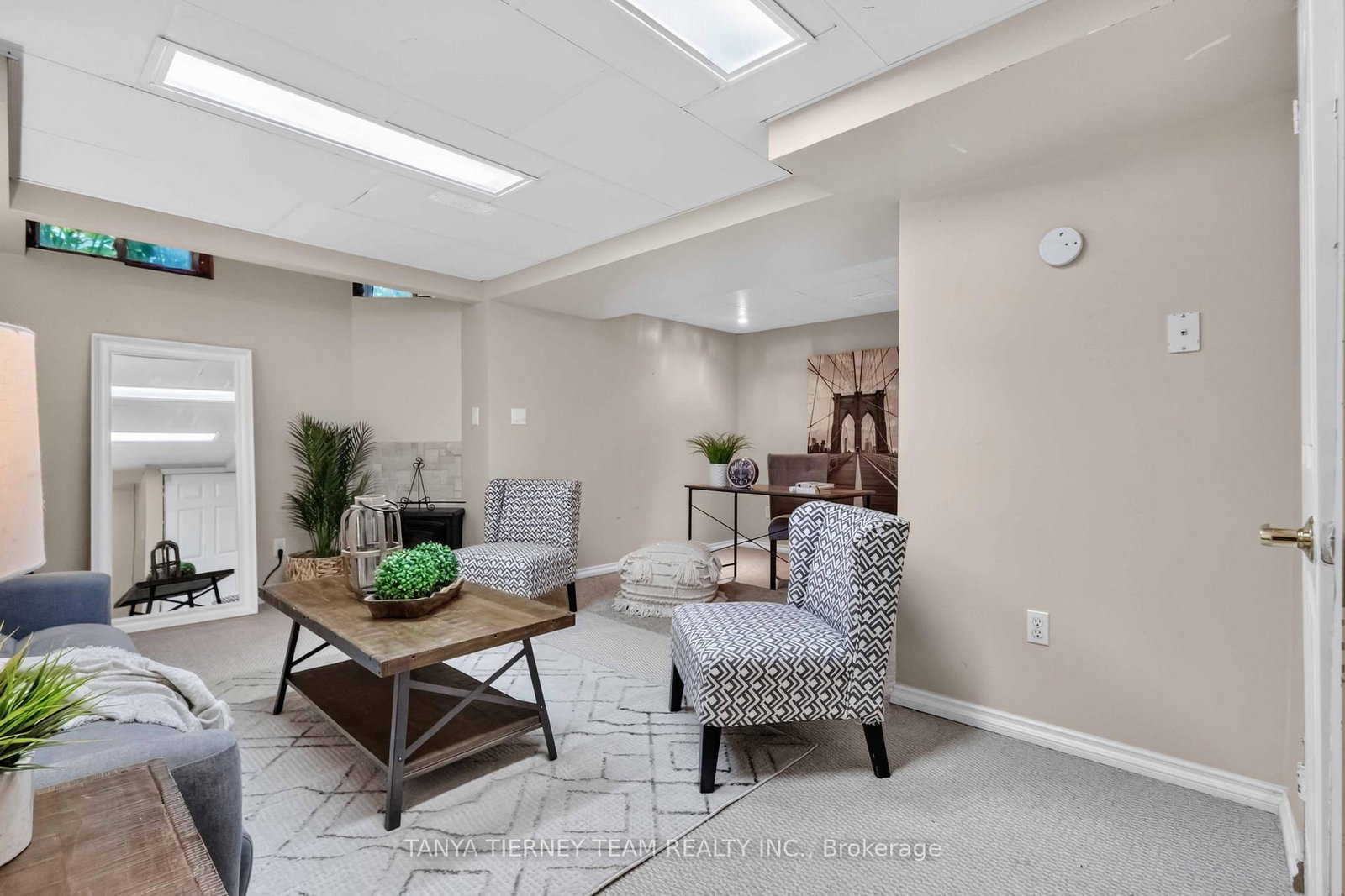 22 Sinden Drive • Whitby, ON photo 38
