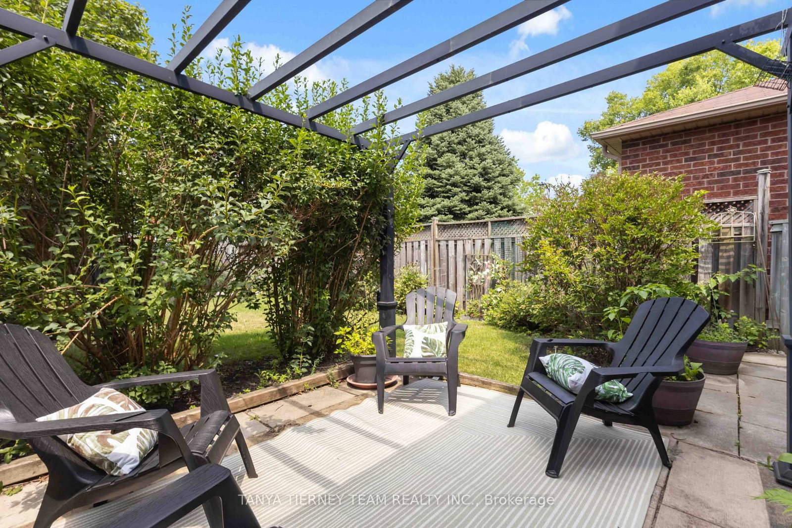 22 Sinden Drive • Whitby, ON photo 46