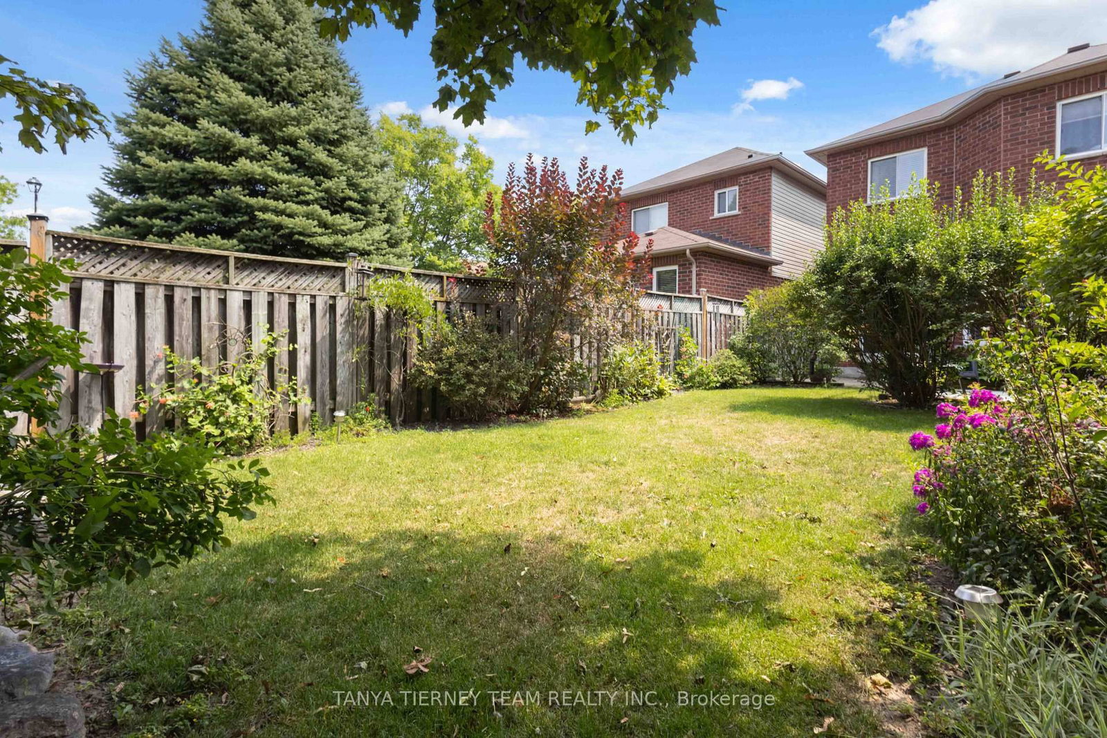 22 Sinden Drive • Whitby, ON photo 47