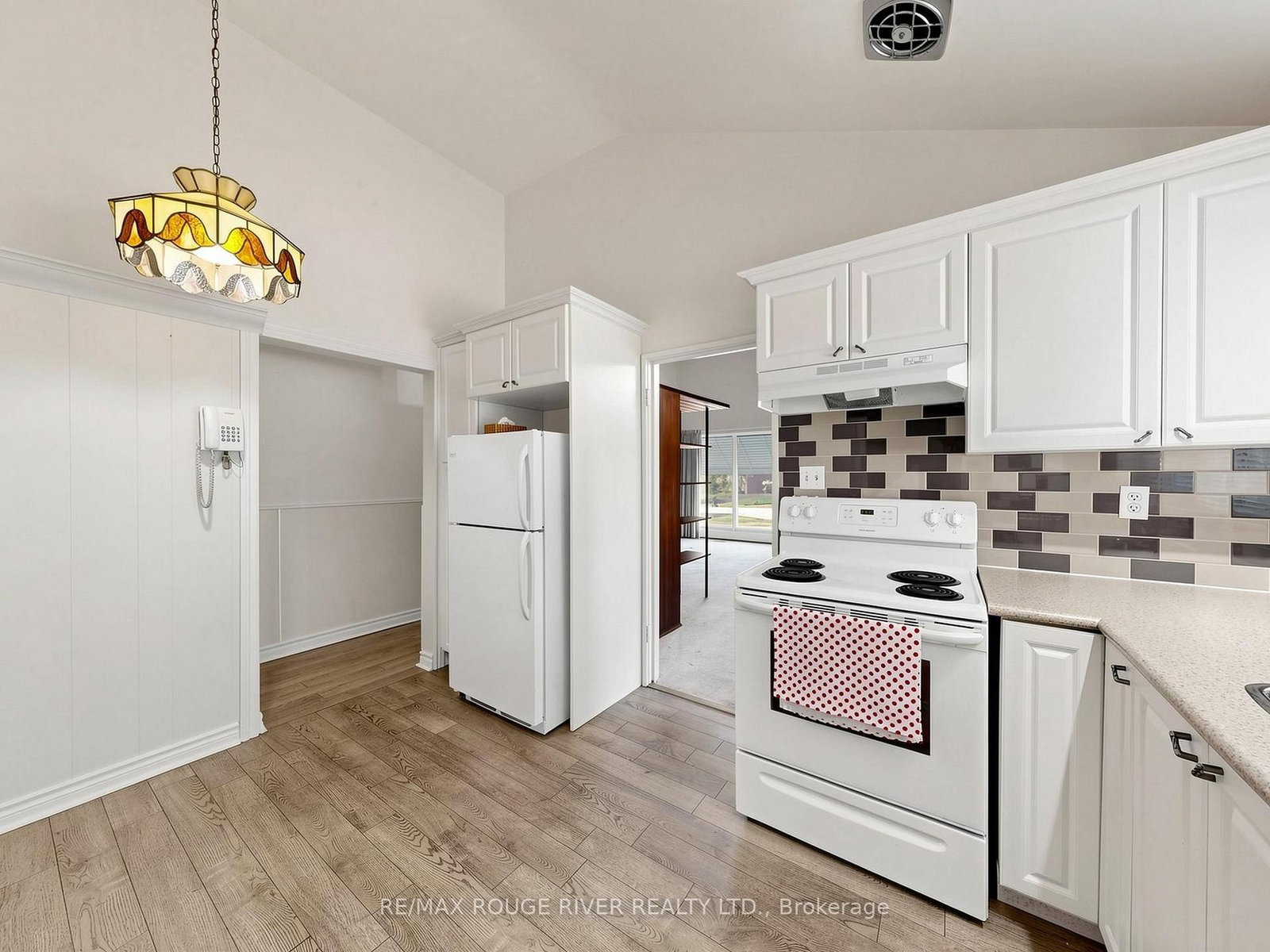 99 Oakley Boulevard • Toronto, ON photo 13