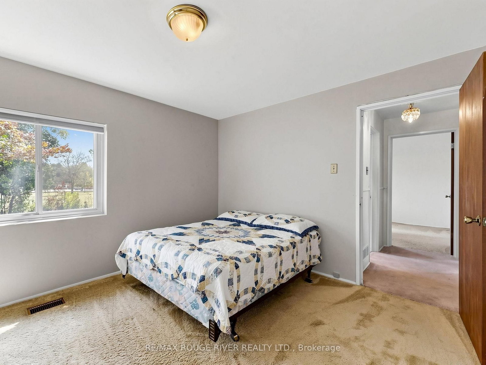 99 Oakley Boulevard • Toronto, ON photo 14